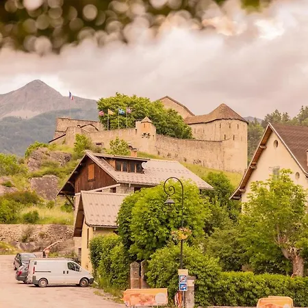 Guettee Des Alpes - Cite Medievale, Allos & Verdon * Colmars