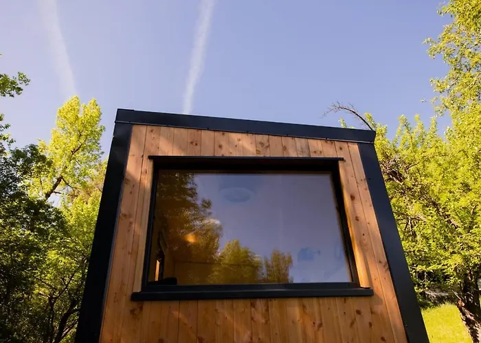 Guettee Des Alpes - Cite Medievale, Allos & Verdon