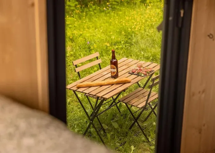 Guettee Des Alpes - Cite Medievale, Allos & Verdon *